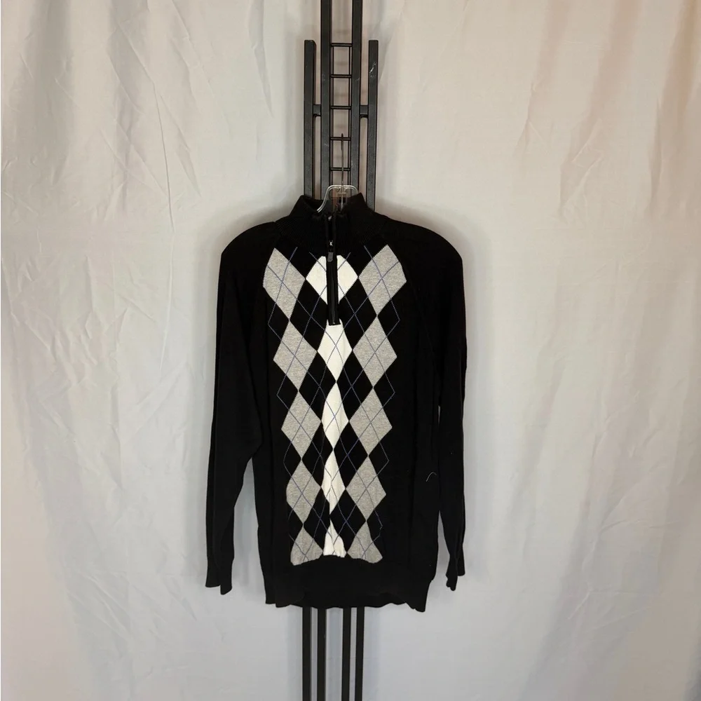 Men's Classic Black Argyle Zip-Up Sweater